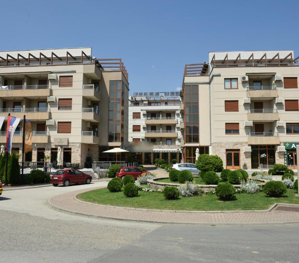 Relax Lux Appartement Vrnjačka Banja Buitenkant foto