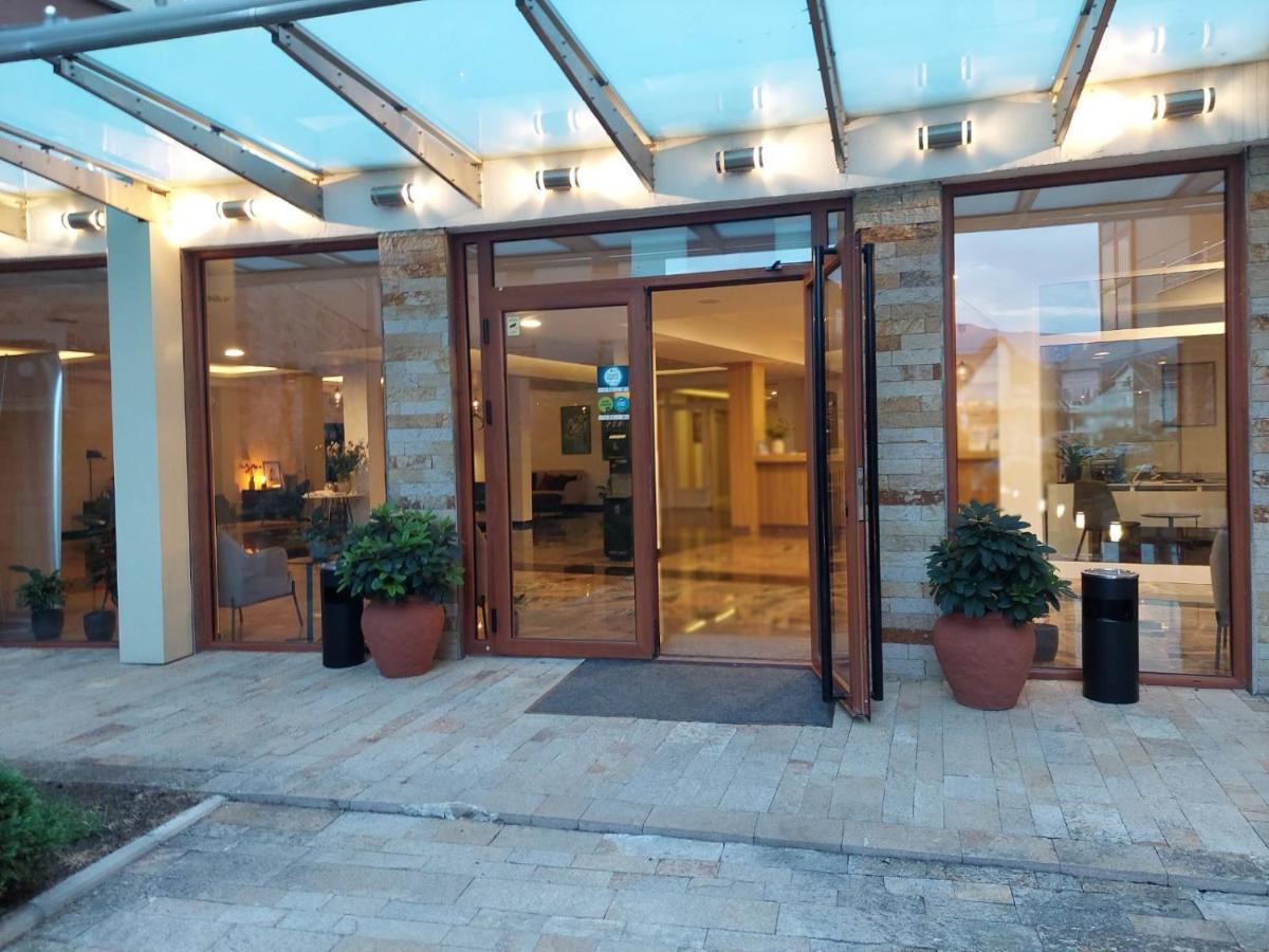 Relax Lux Appartement Vrnjačka Banja Buitenkant foto